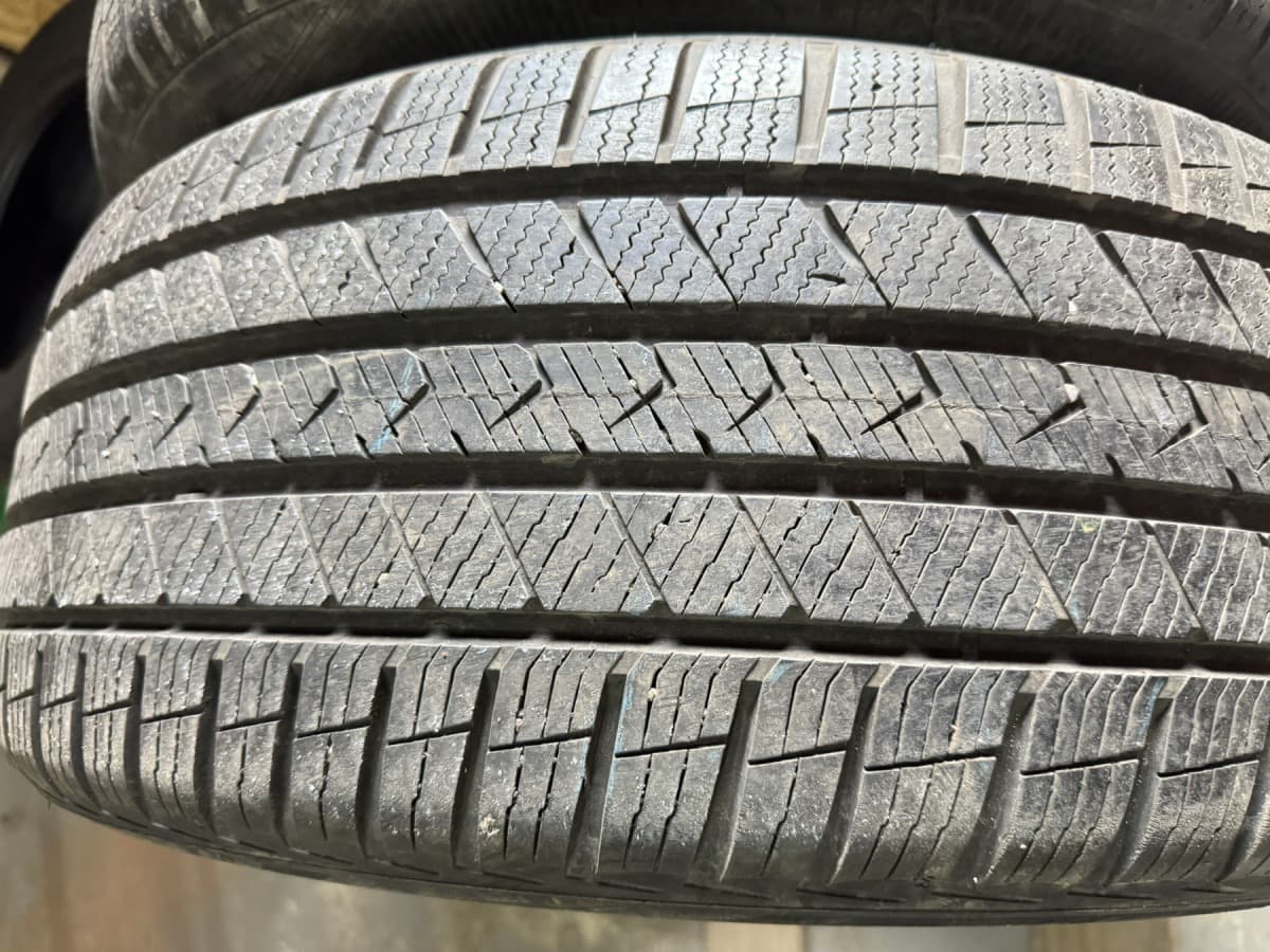 Вживані шини Vredestein Giugiaro Design   245/45 R 19