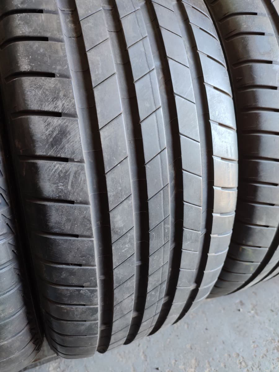 Вживані шини Bridgestone Turanza T005  … 255/40 R 20