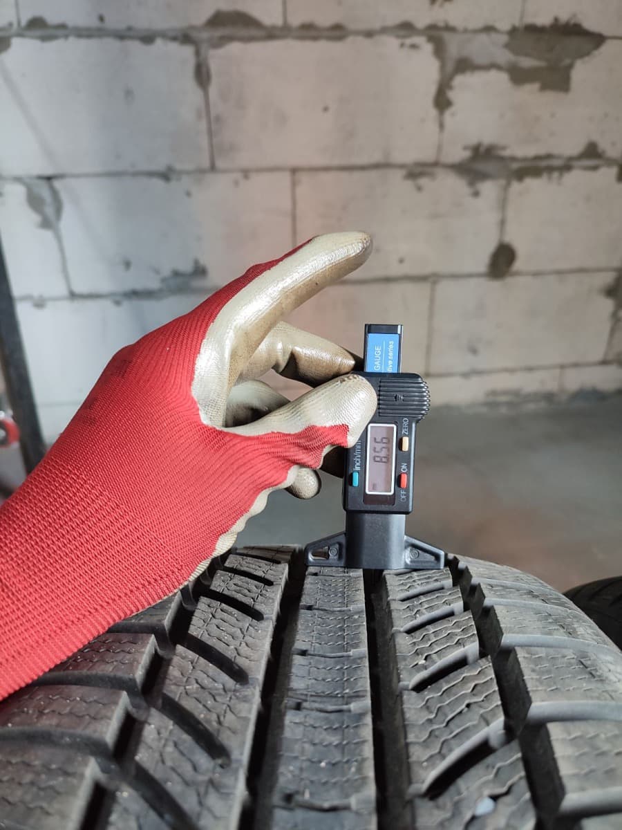 Вживані шини Continental WinterContact TS 870P    235/40 R 19