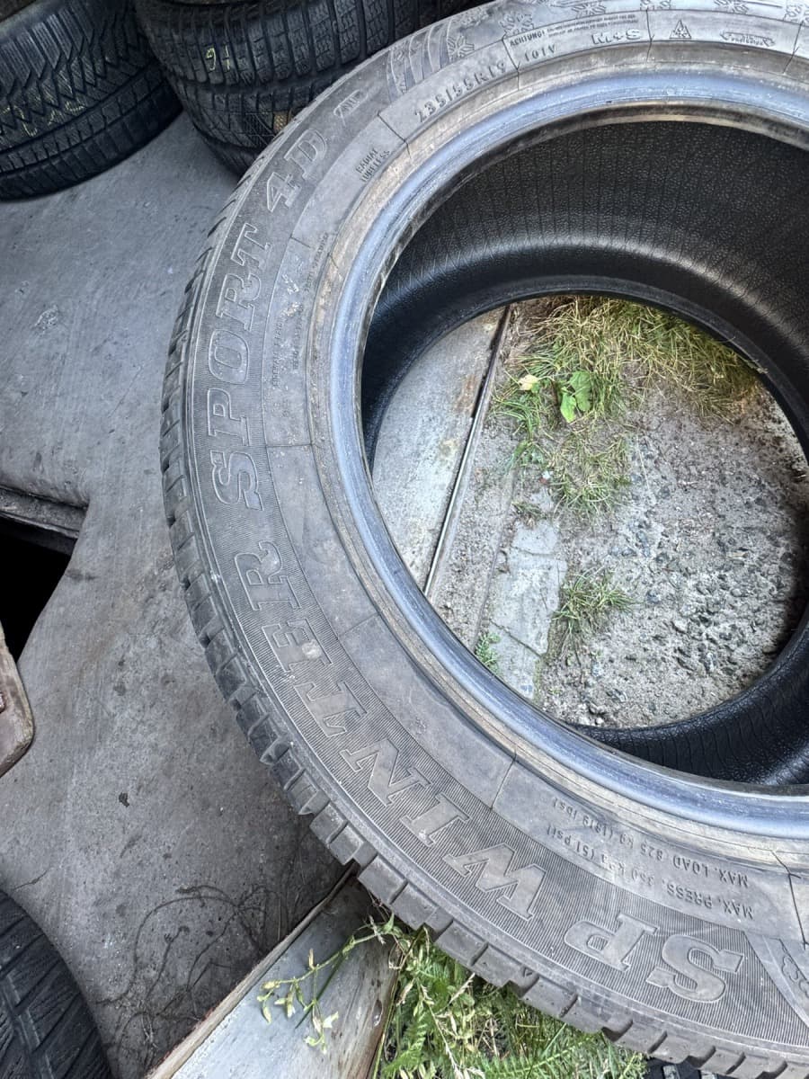 Вживані шини Dunlop SP  WinterSport  4D NO   235/55 R 19