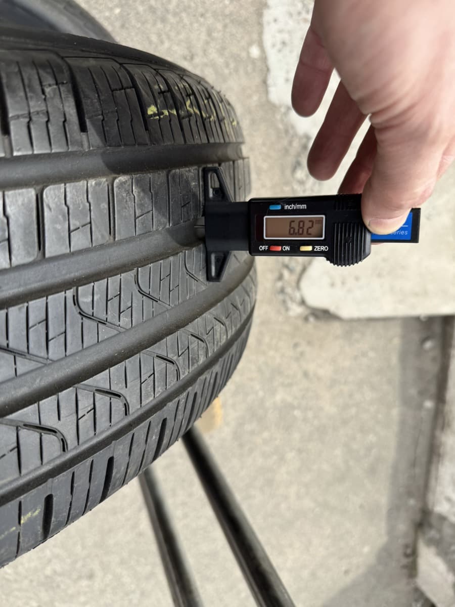 Вживані шини Pirelli Cinturato P7 allseason 225/55 R 17
