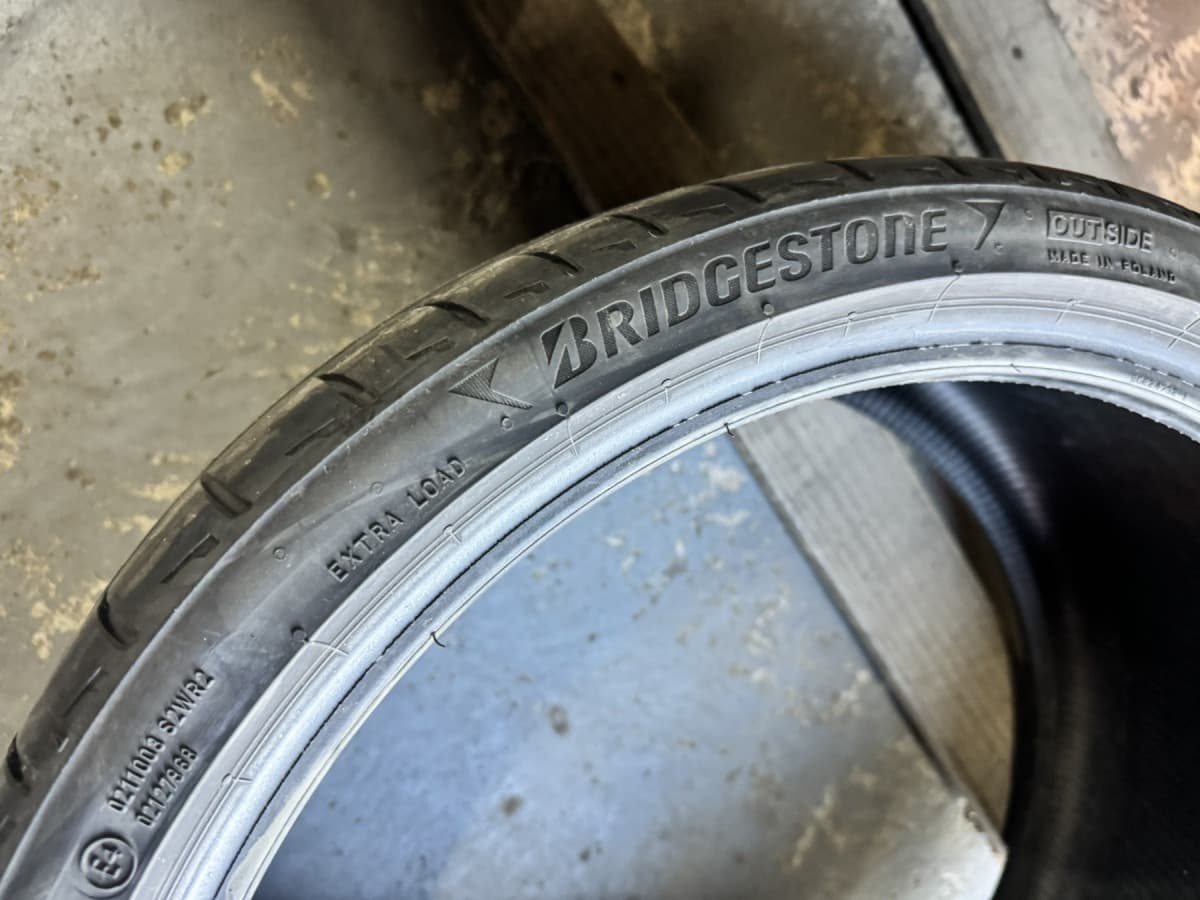 Вживані шини Bridgestone Potenza Sport 265/30 R 20