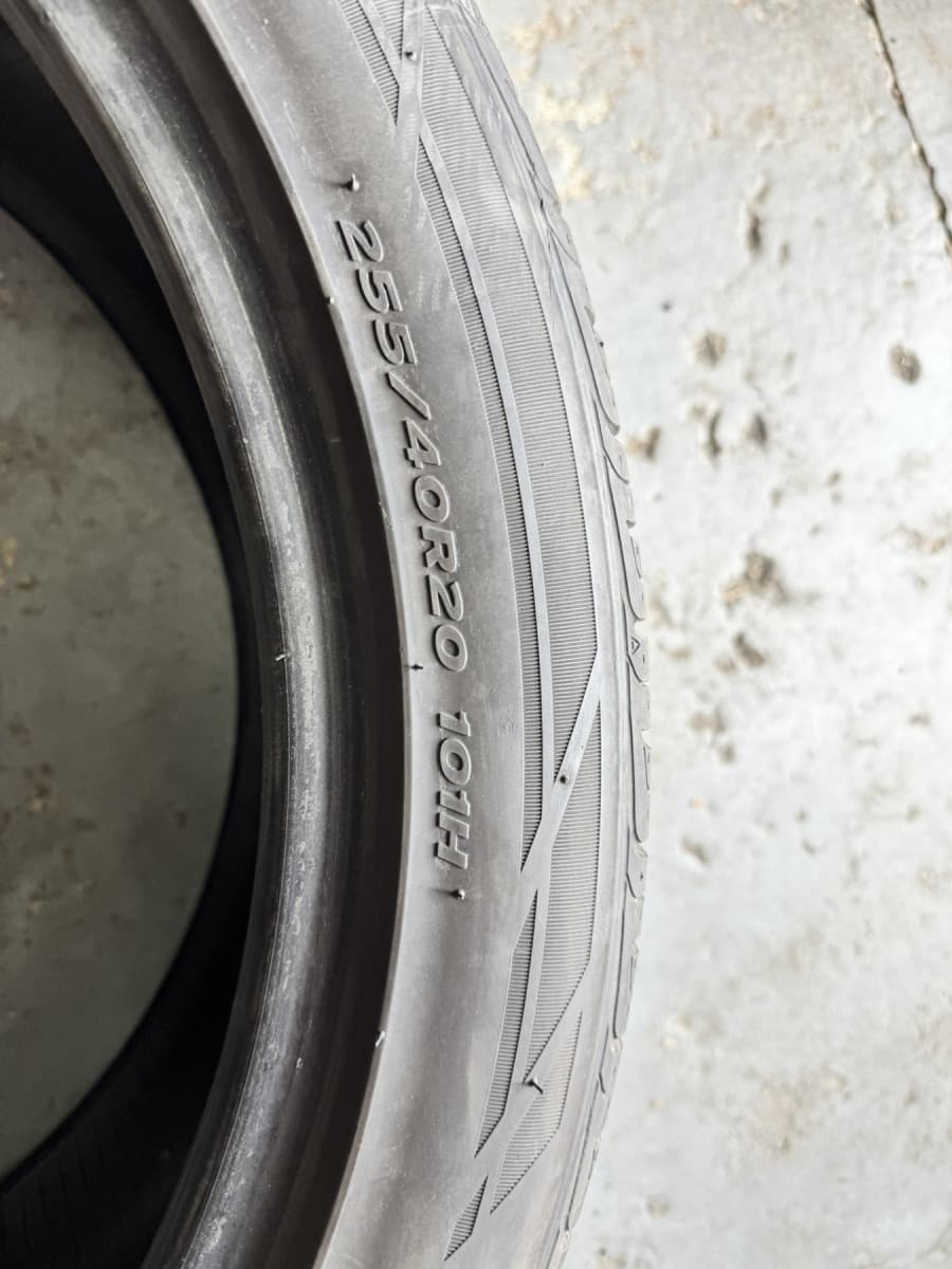 Вживані шини Hankook Ventus S1 noble2 255/40 R 20
