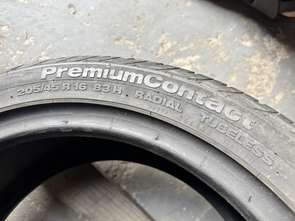 Вживані шини Continental Premium Contact …   205/45 R 16
