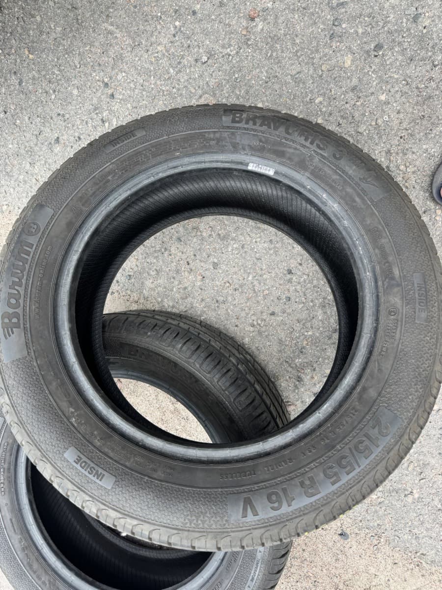Вживані шини Barum Bravuris 3 215/55 R 16