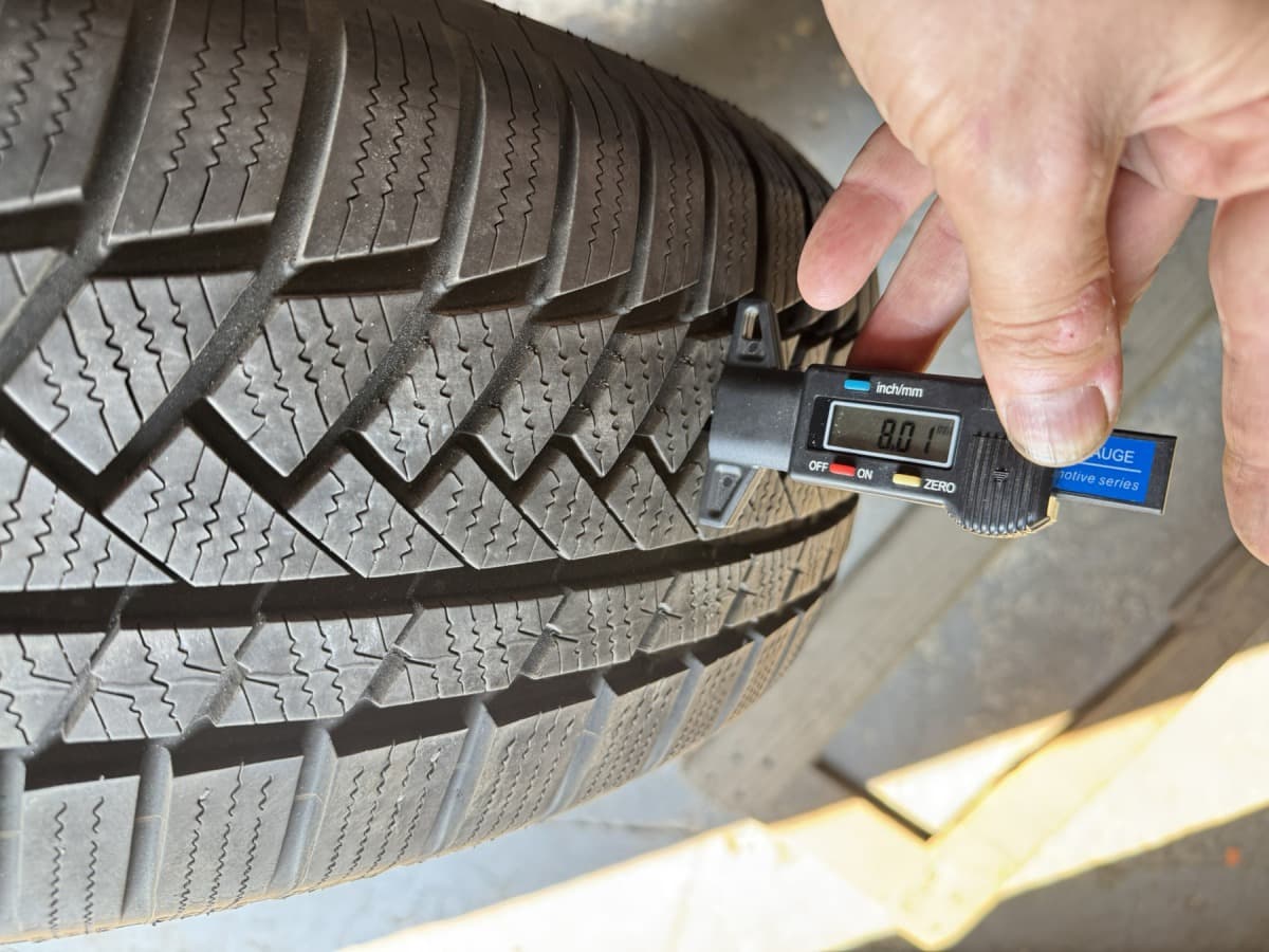 Вживані шини Continental WinterContact TS 850 235/65 R 17