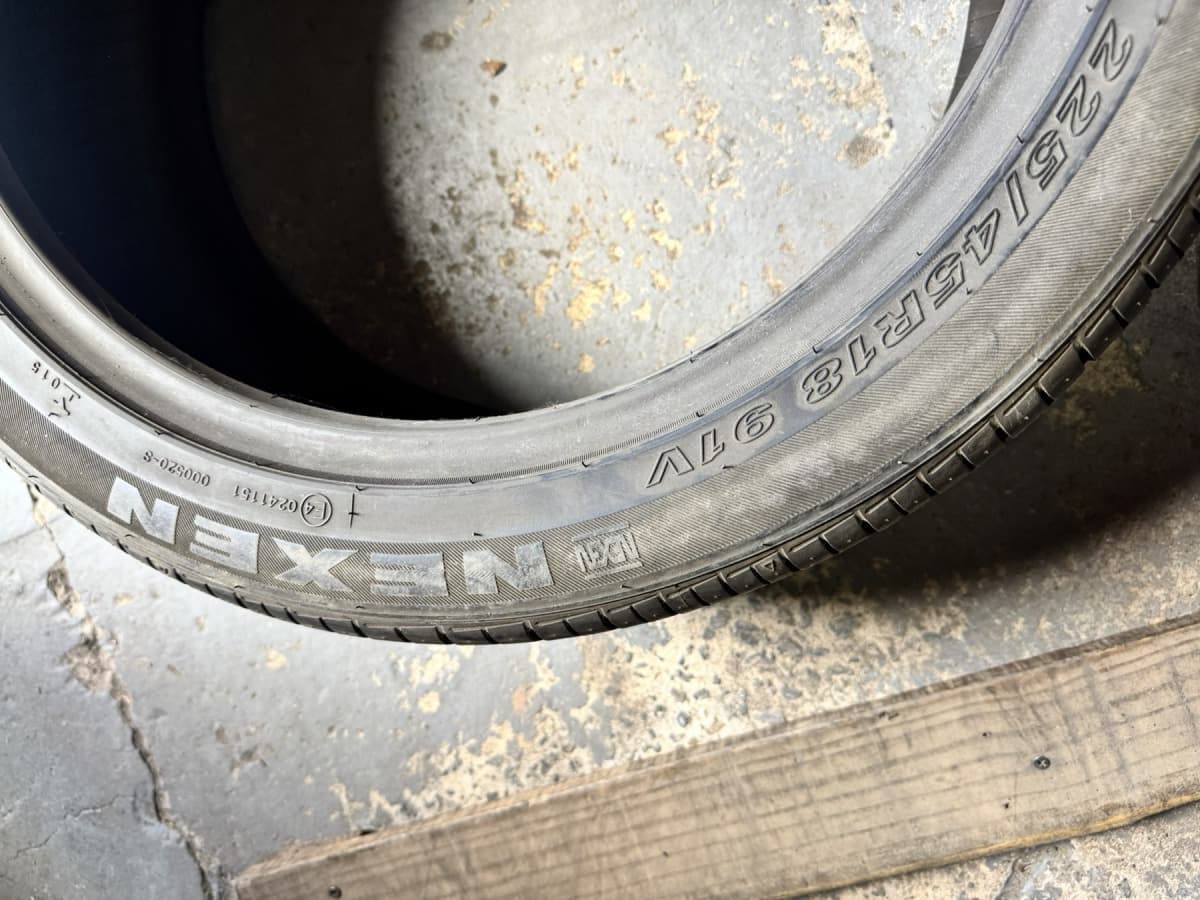 Вживані шини Nexen CP 643a 225/45 R 18