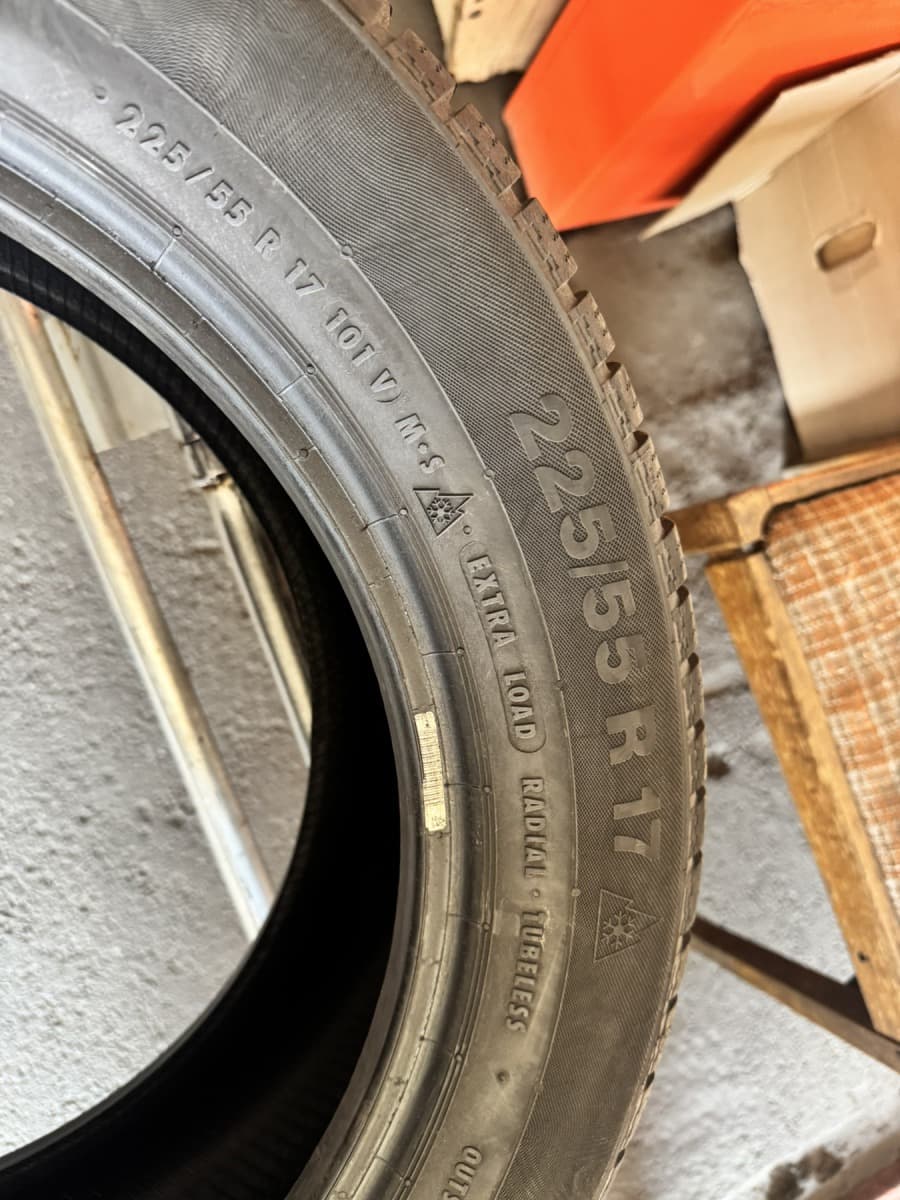 Вживані шини Continental ContiWinterContact TS 830P 225/55 R 17