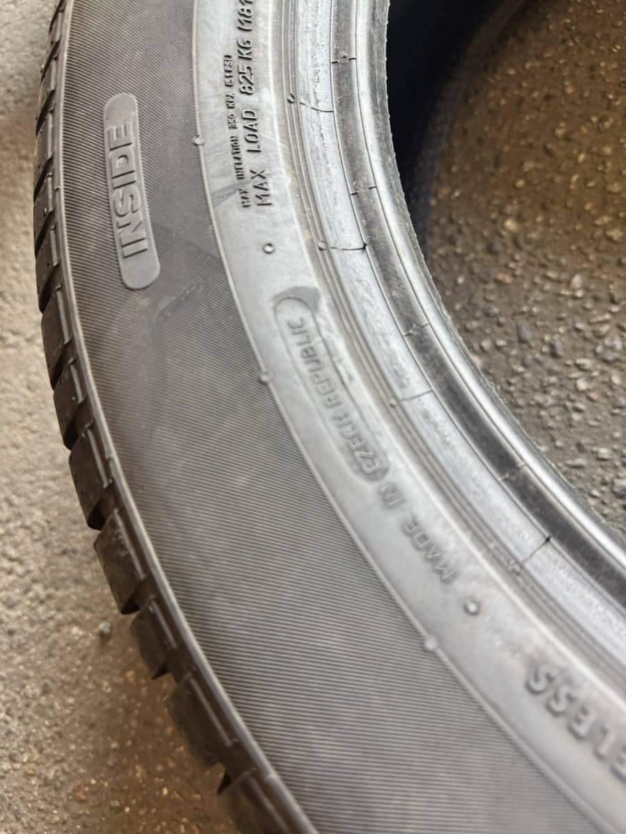Вживані шини Continental ContiWinterContact TS 830P 225/55 R 17