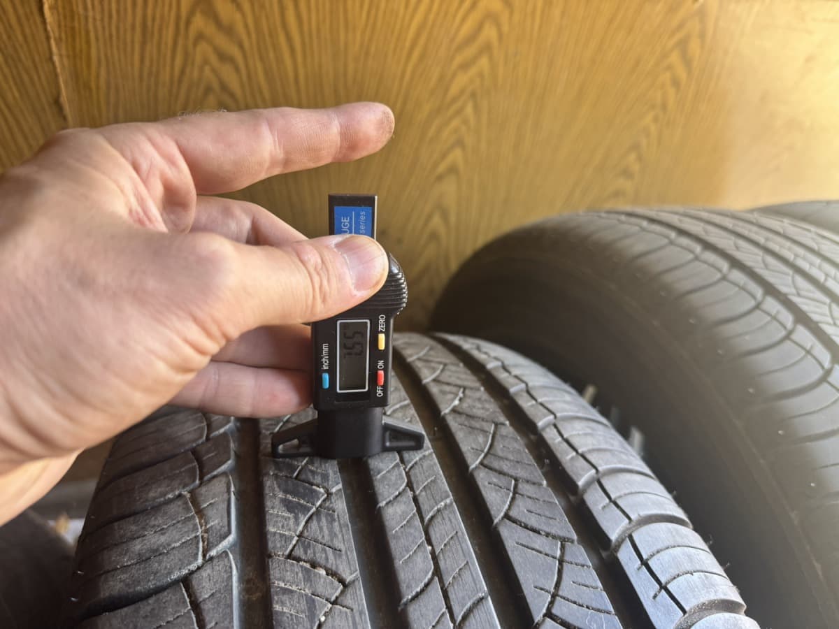 Вживані шини Michelin Latitude Tour HP   255/55 R 19