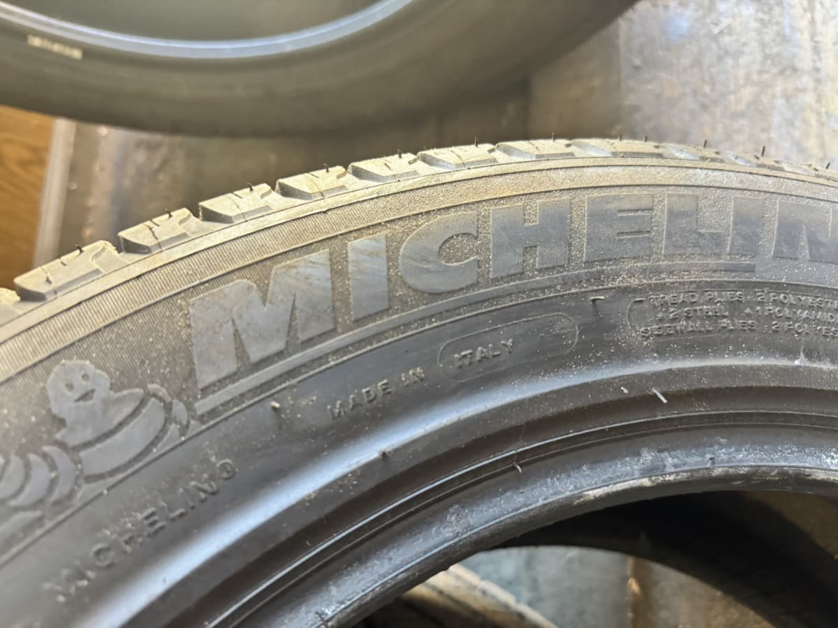 Вживані шини Michelin Latitude Tour HP   255/55 R 19