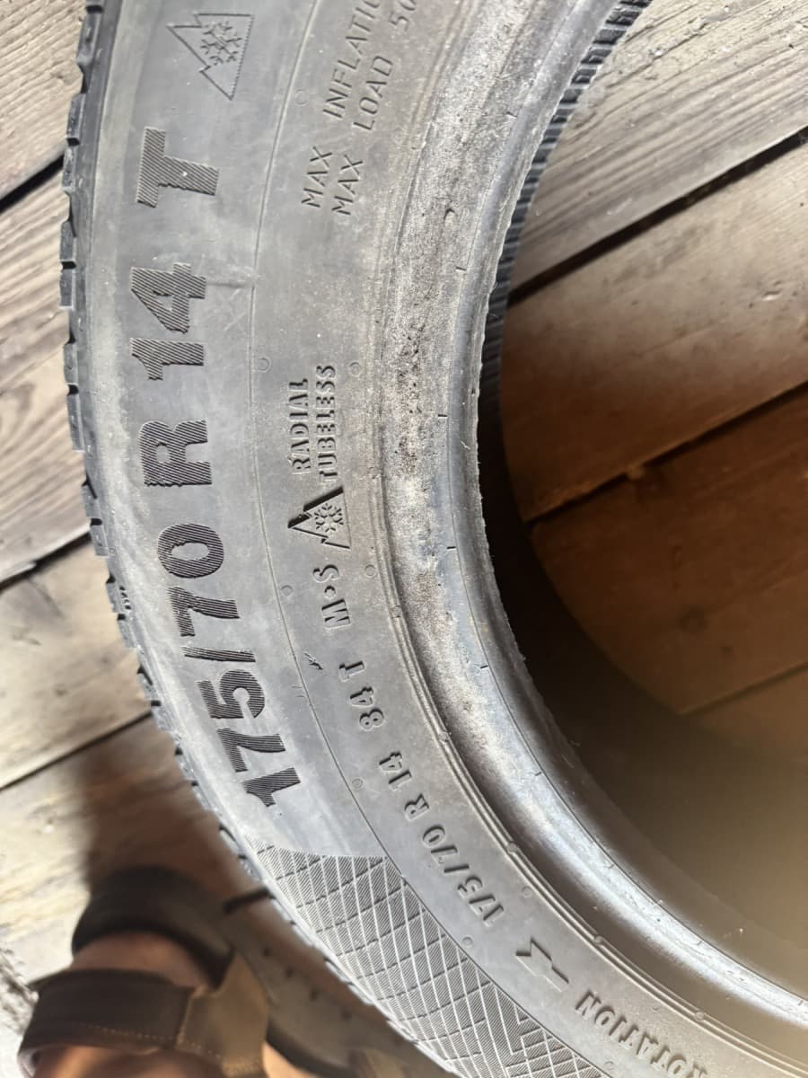 Вживані шини Continental ContiPremiumContactTS850  175/70 R 14