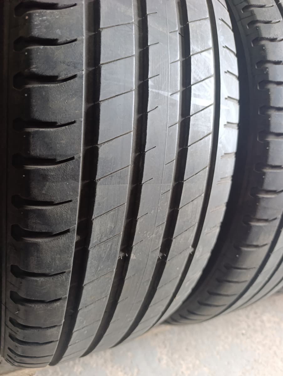 Вживані шини Michelin Latitude Sport 3 … . 235/65 R 17