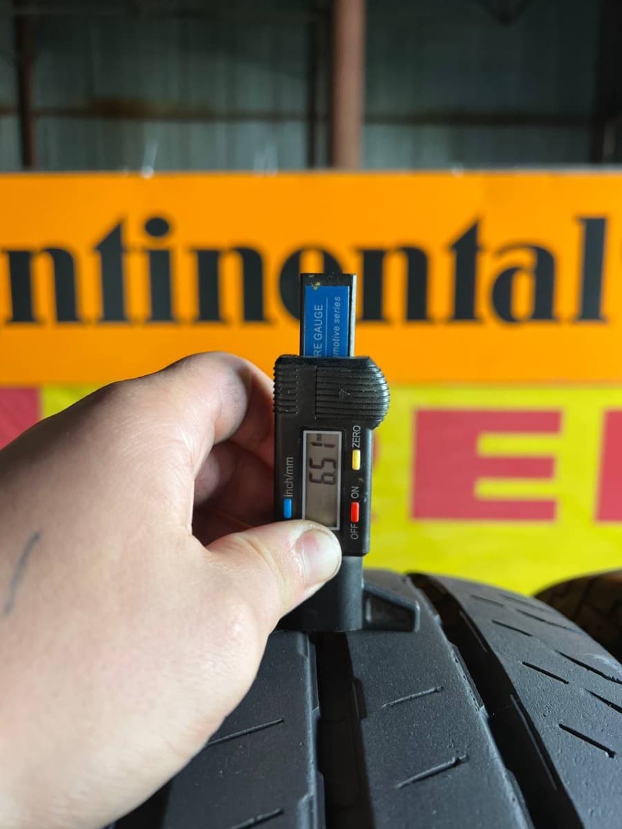 Вживані шини Continental Conti Van Contact 100 215/65 R 16C