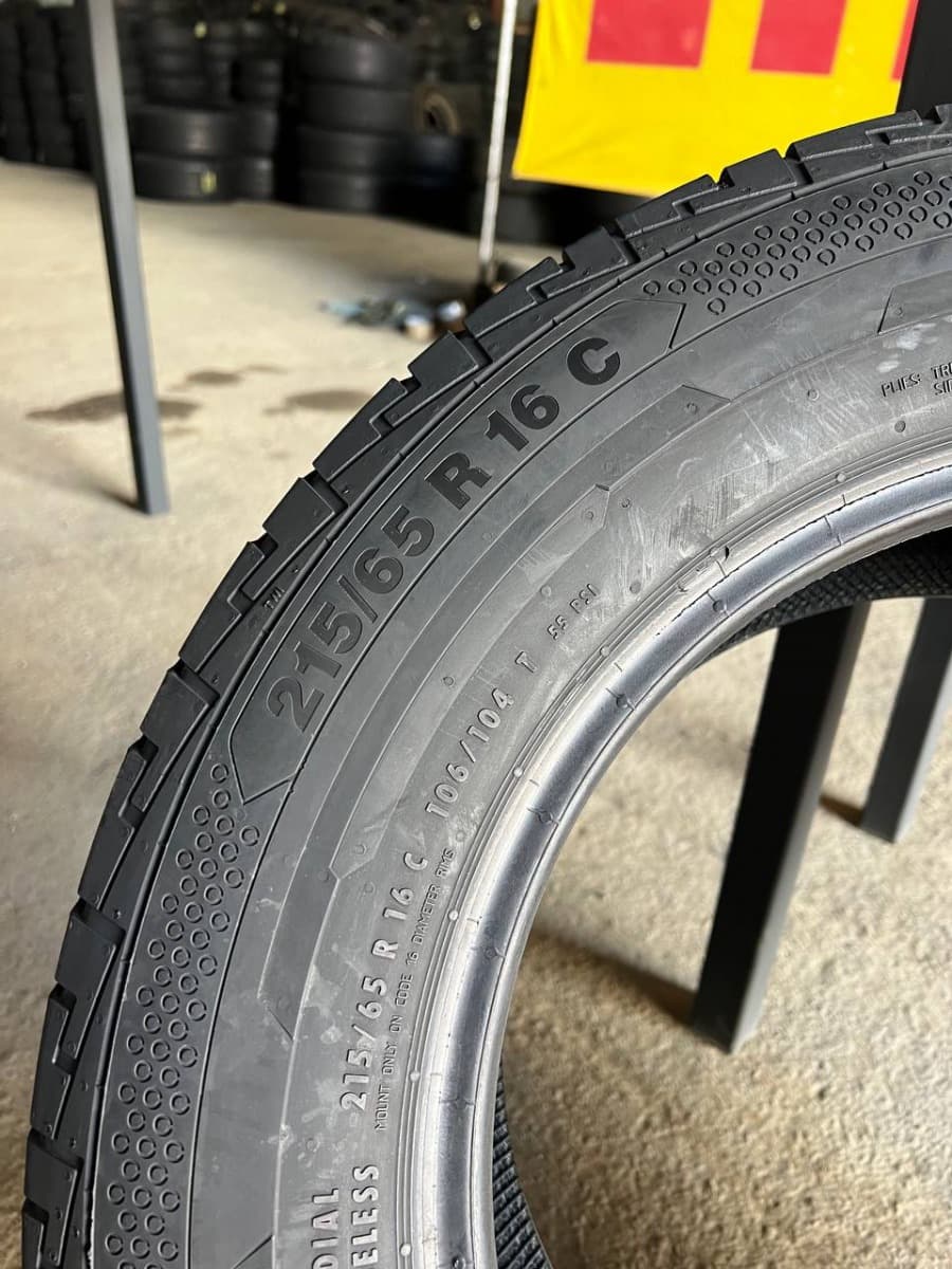 Вживані шини Continental Conti Van Contact 100 215/65 R 16C