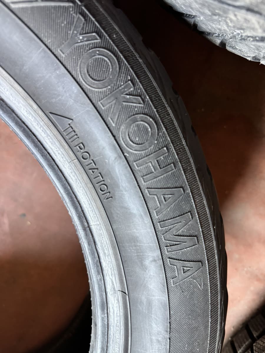 Вживані шини Yokohama Ice Guard   . 235/55 R 19