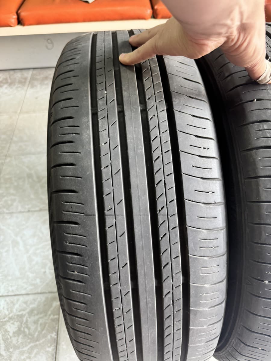 Вживані шини Dunlop Grandtrek PT 30     225/60 R 18
