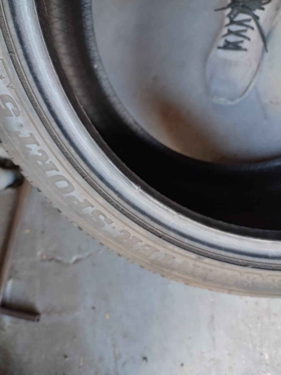 Вживані шини Dunlop Winter Sport 5.    245/40 R 18
