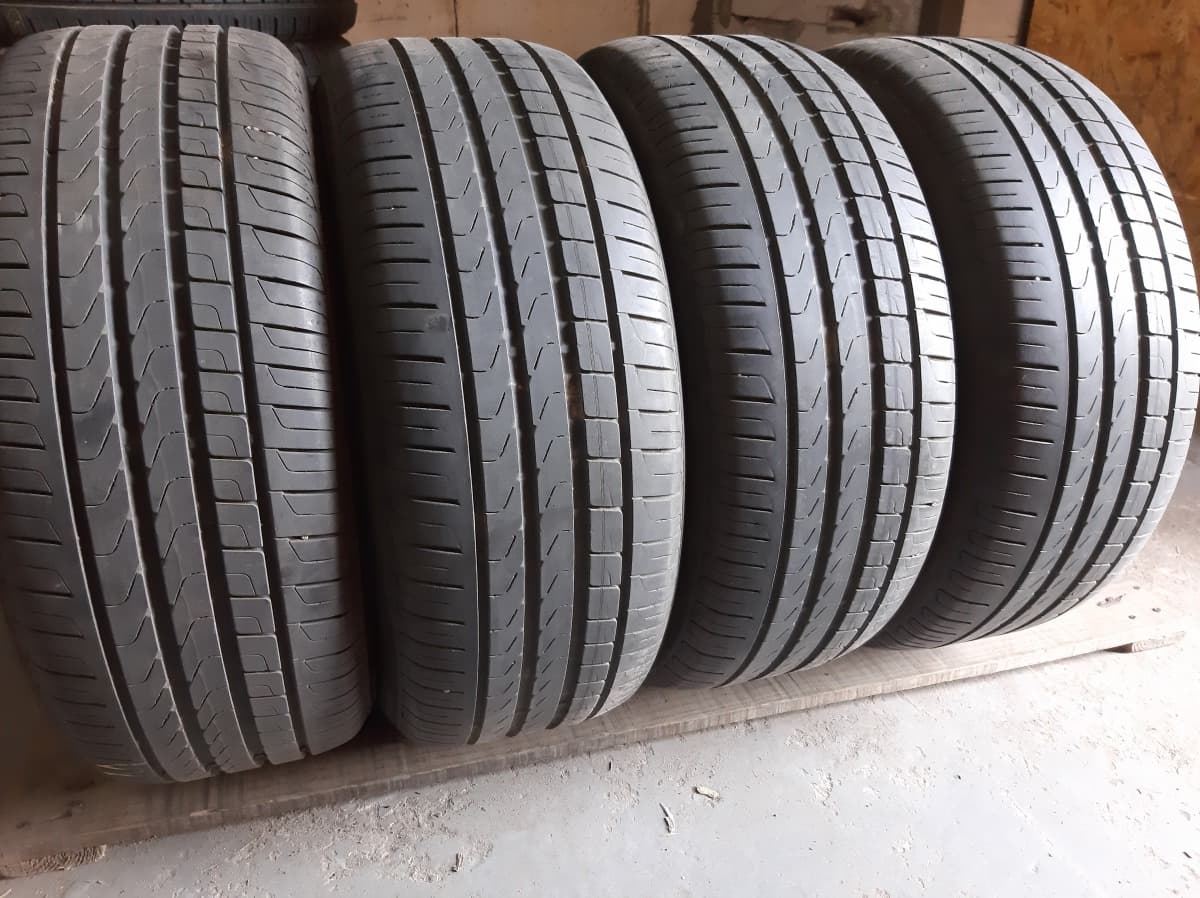 Придбати вживані шини Pirelli Cinturato P7    225/50 R 17