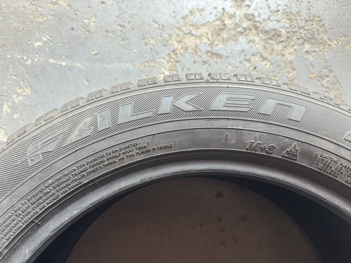 Вживані шини Falken EuroWinter HS01      235/55 R 19