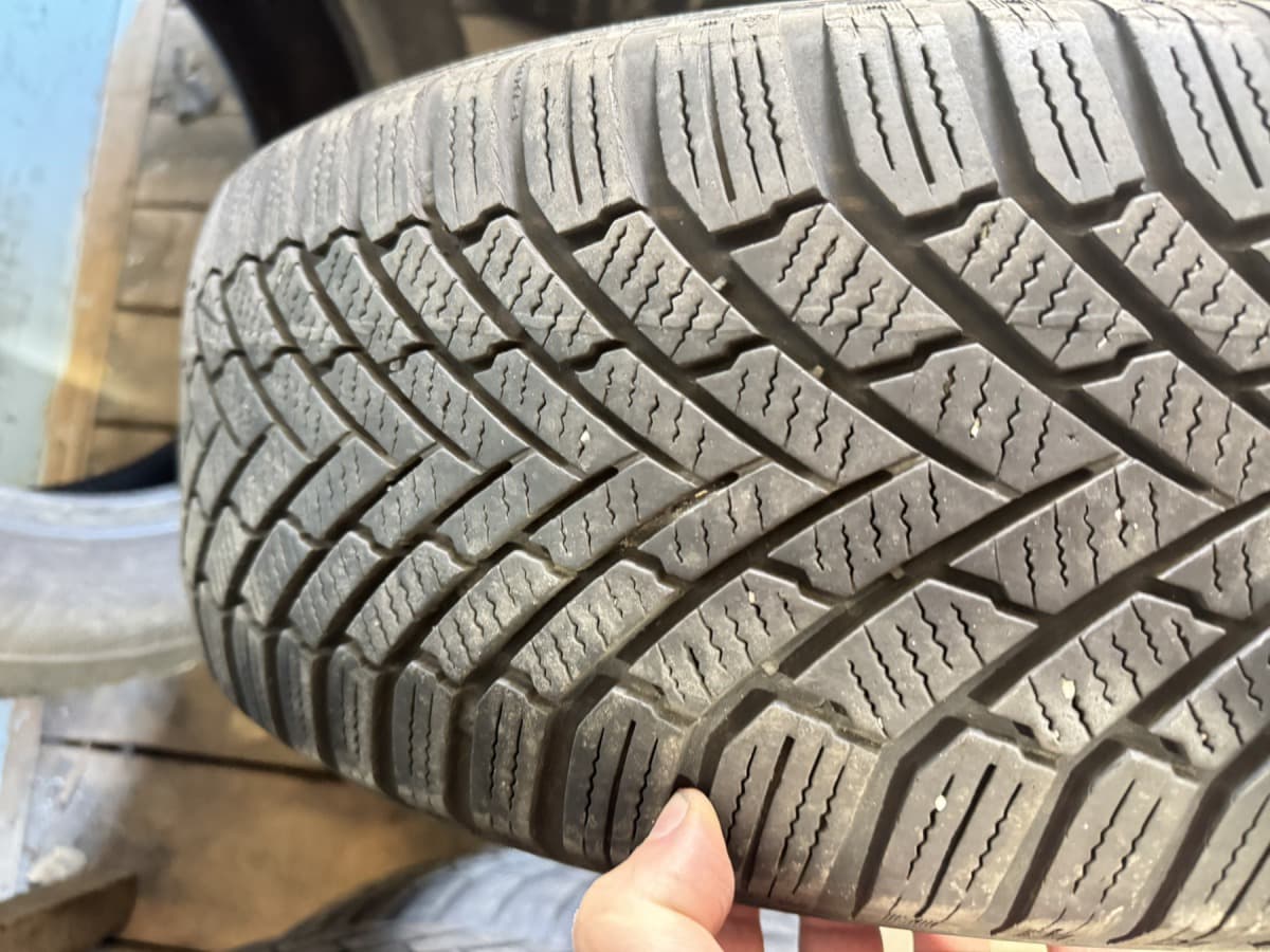 Вживані шини Continental WinterContact TS860 …  205/55 R 16
