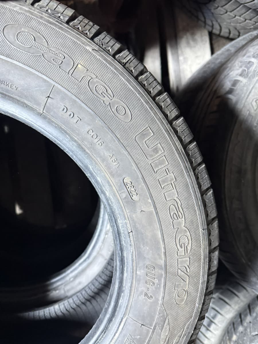 Вживані шини GoodYear Gargo UltraGrip М+S  … 215/65 R 15C