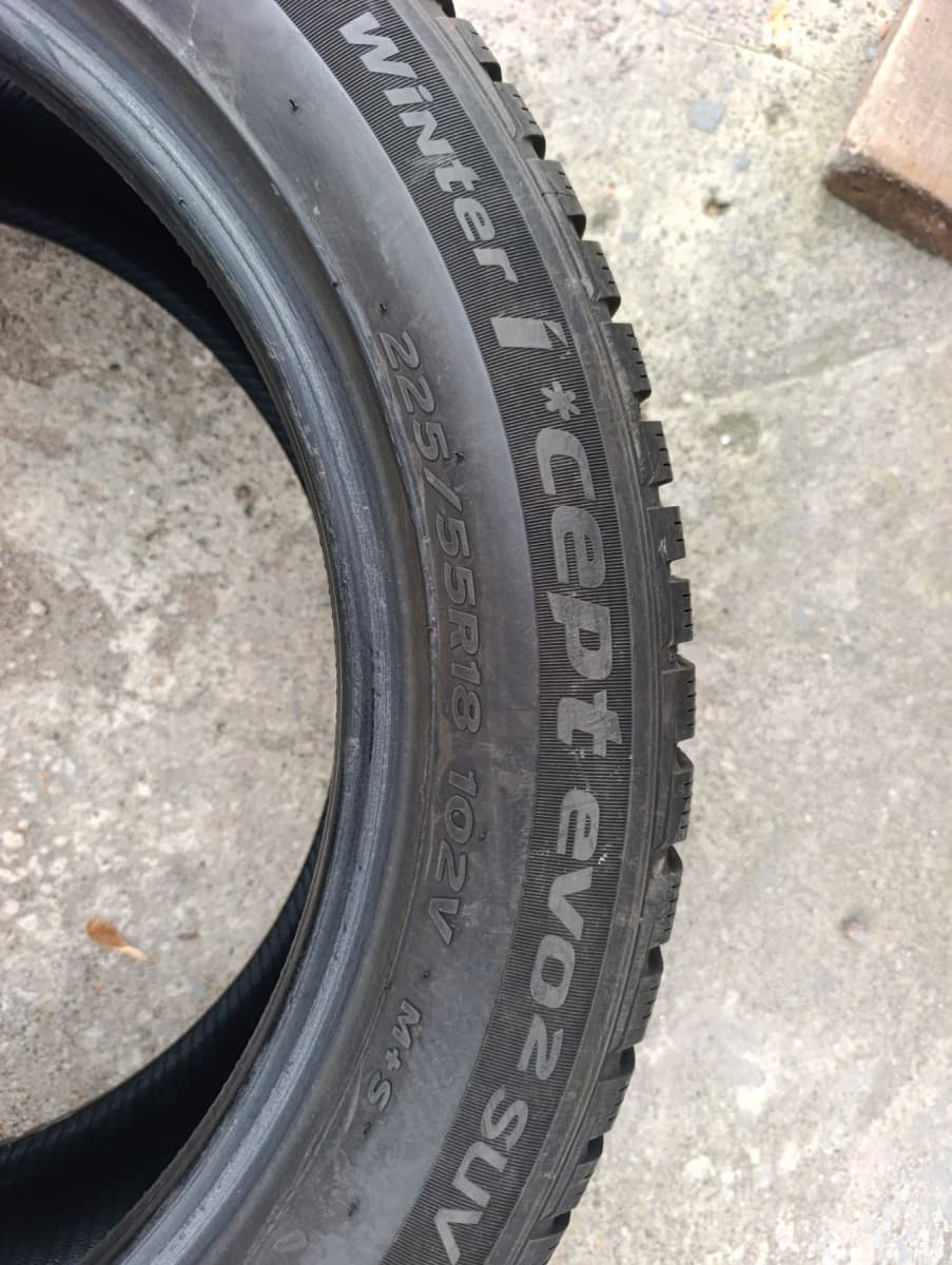 Вживані шини Hankook Winter I Cept EVO2 SUV   . 225/55 R 18