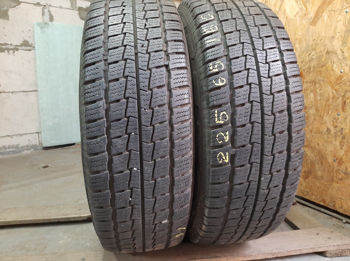 Придбати вживані шини Hankook Winter RW 06 …     225/65 R 16C