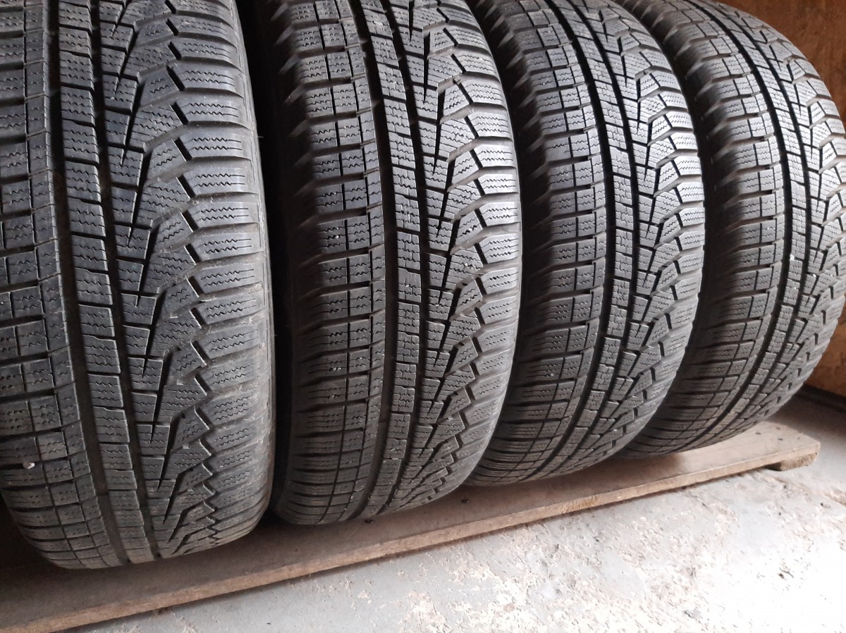 Придбати вживані шини Hankook Winter i*cept evo 2       205/55 R 17