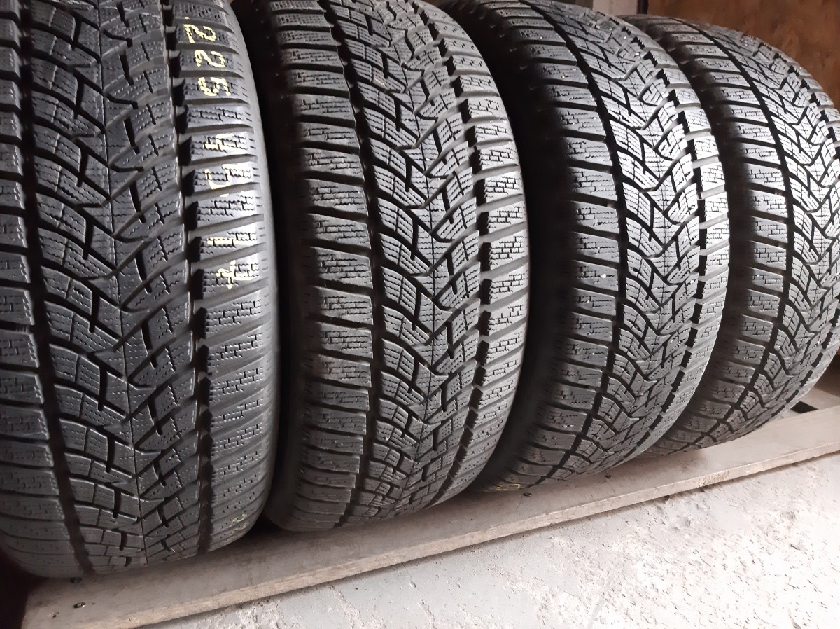 Придбати вживані шини Dunlop WinterSport5     225/45 R 17