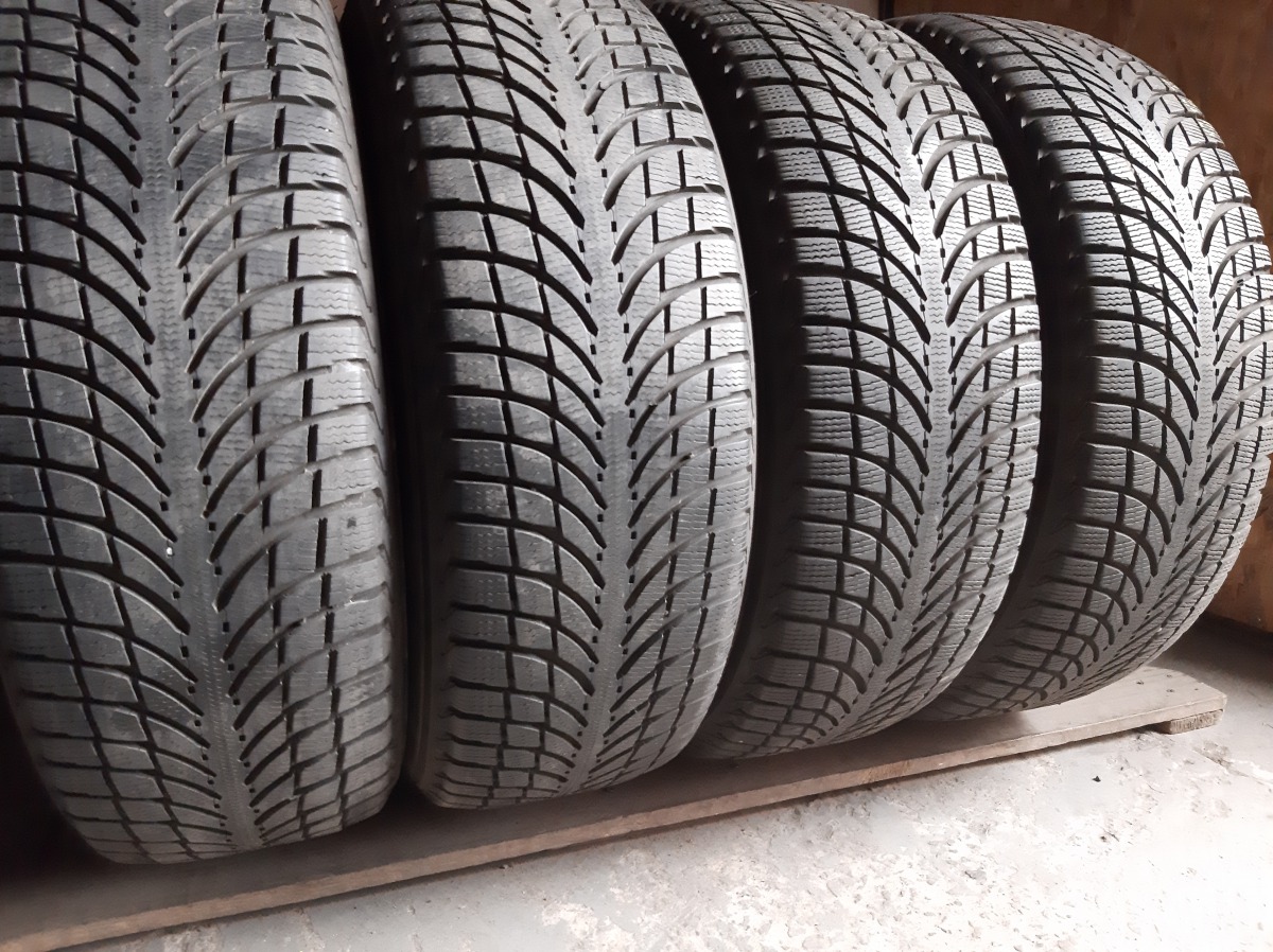 Придбати вживані шини Michelin Latitude Alpin LA 2   235/65 R 17