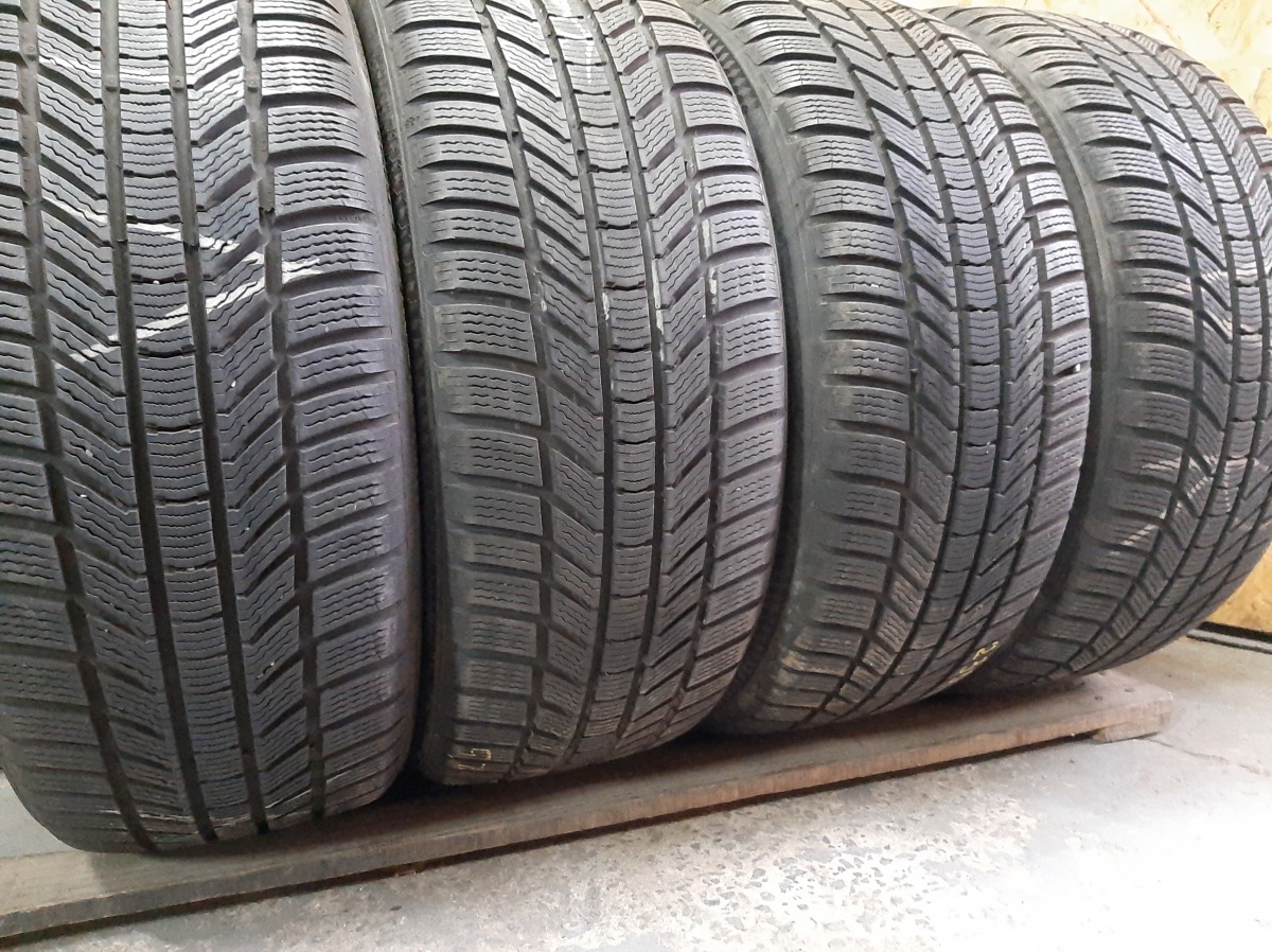 Придбати вживані шини Continental WinterContact TS 870Р      235/45 R 18