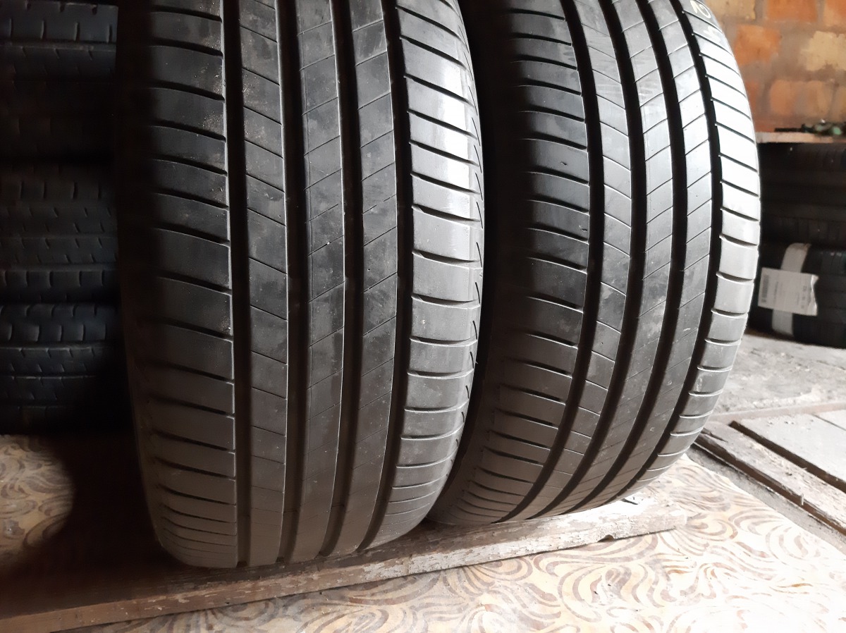 Придбати вживані шини Bridgestone Turanza T005    245/45 R 18