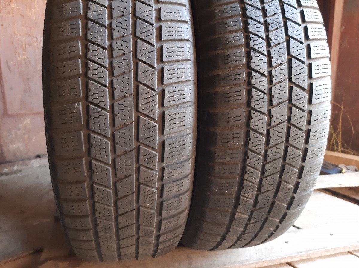 Придбати вживані шини Continental Cross Contact Winter    215/65 R 16