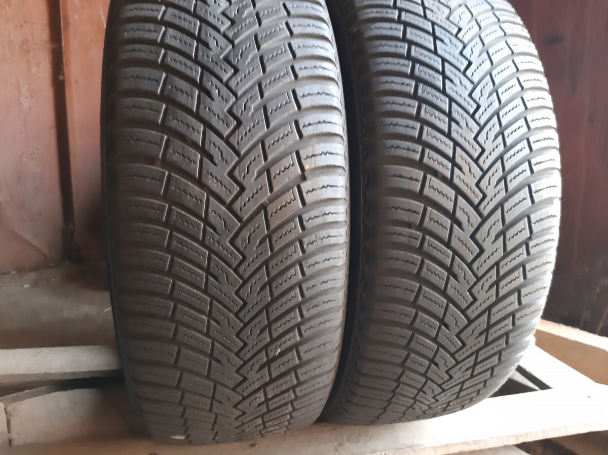Придбати вживані шини Pireli Powercy 215/55 R 17