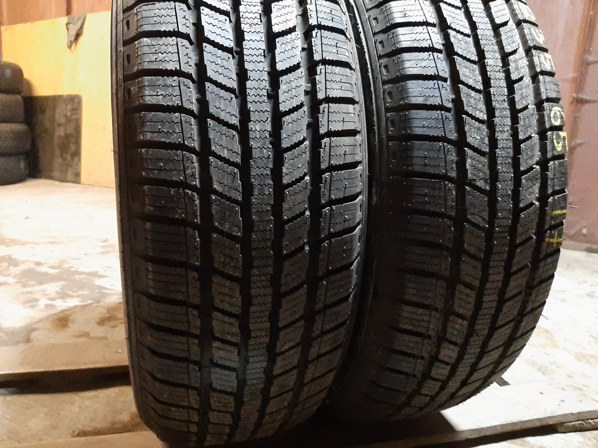 Придбати вживані шини Zeetex Ice-Plus S100   235/65 R 17