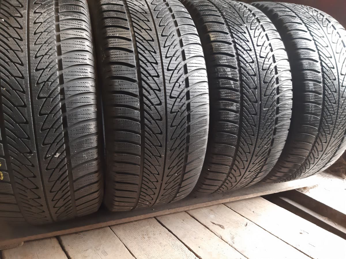 Придбати вживані шини Good Year Ultra Grip 8 Perfomance  .    . 285/45 R 20