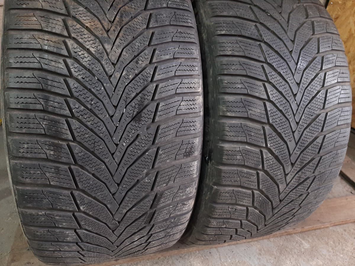 Придбати вживані шини Nexen Winguard Sport 2    .   275/35 R 20
