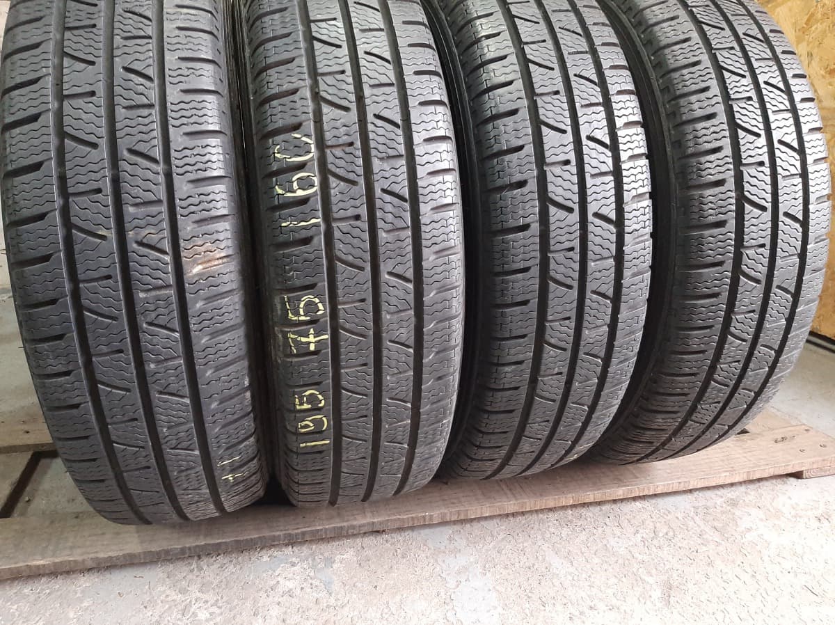 Придбати вживані шини Pirelli Carier Winter  195/75 R 16C