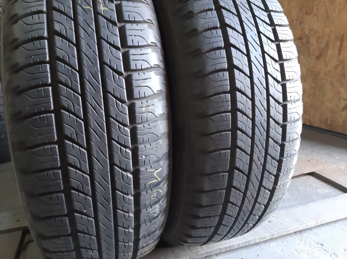 Вживані шини з Європи GoodYear Efficient Grip Suv 4*4   235/65 R 17