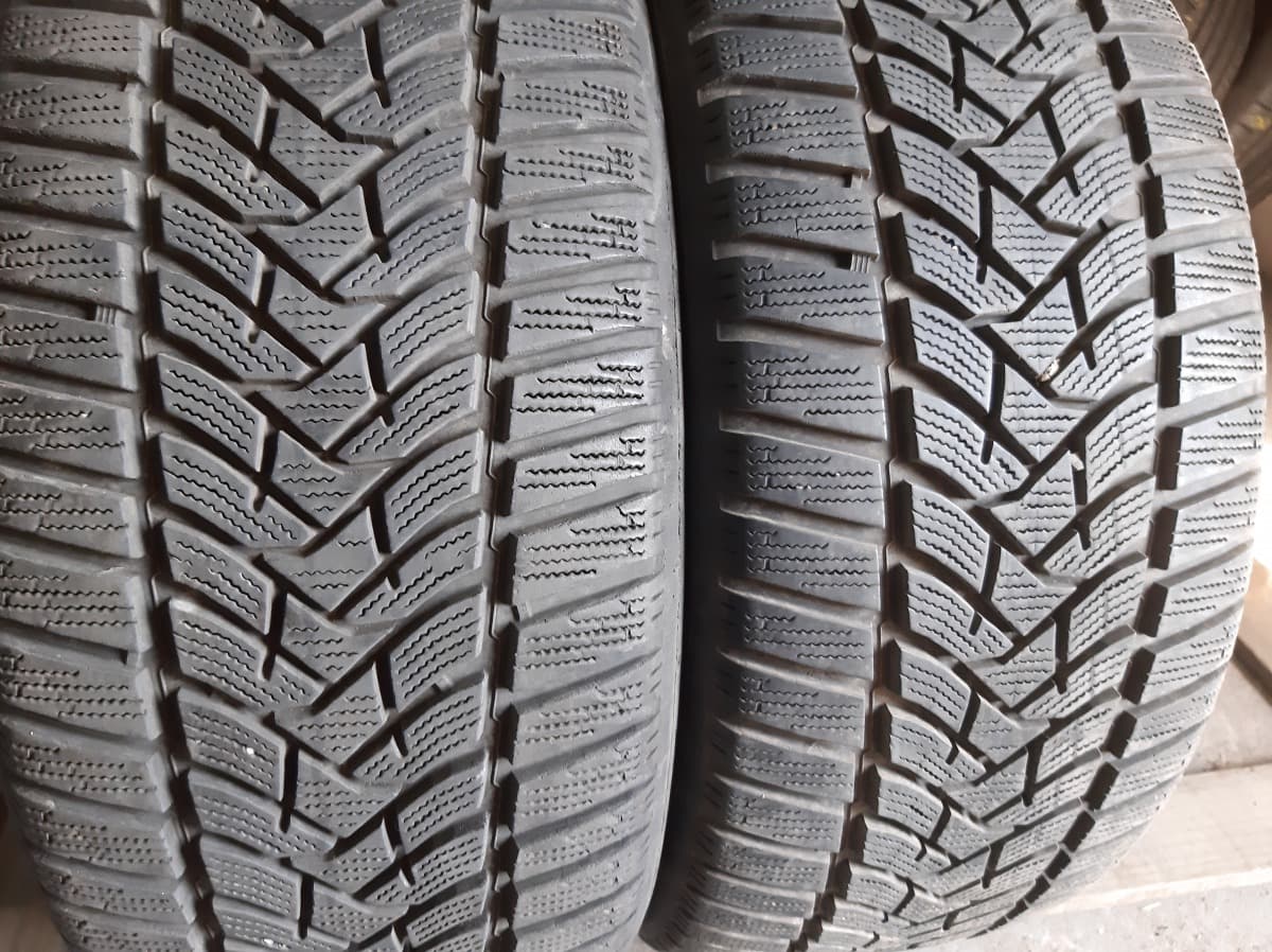 Вживані шини з Європи Dunlop Winter Sport 5 …   235/45 R 18