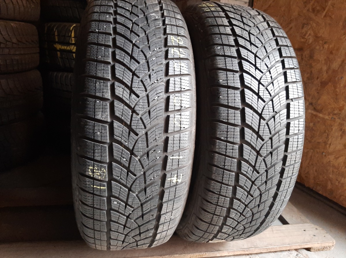 Вживані шини з Європи GoodYear Ultra Grip Performance   .  .   225/60 R 17