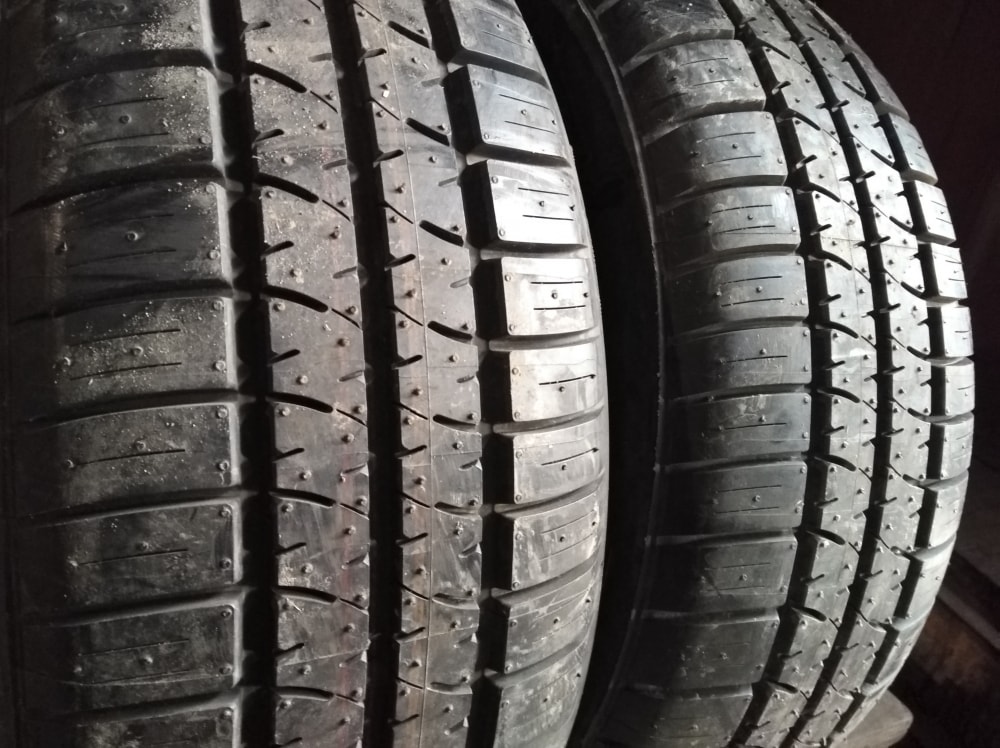 Вживані шини з Європи Firestone Firehawk 700 215/60 R 15