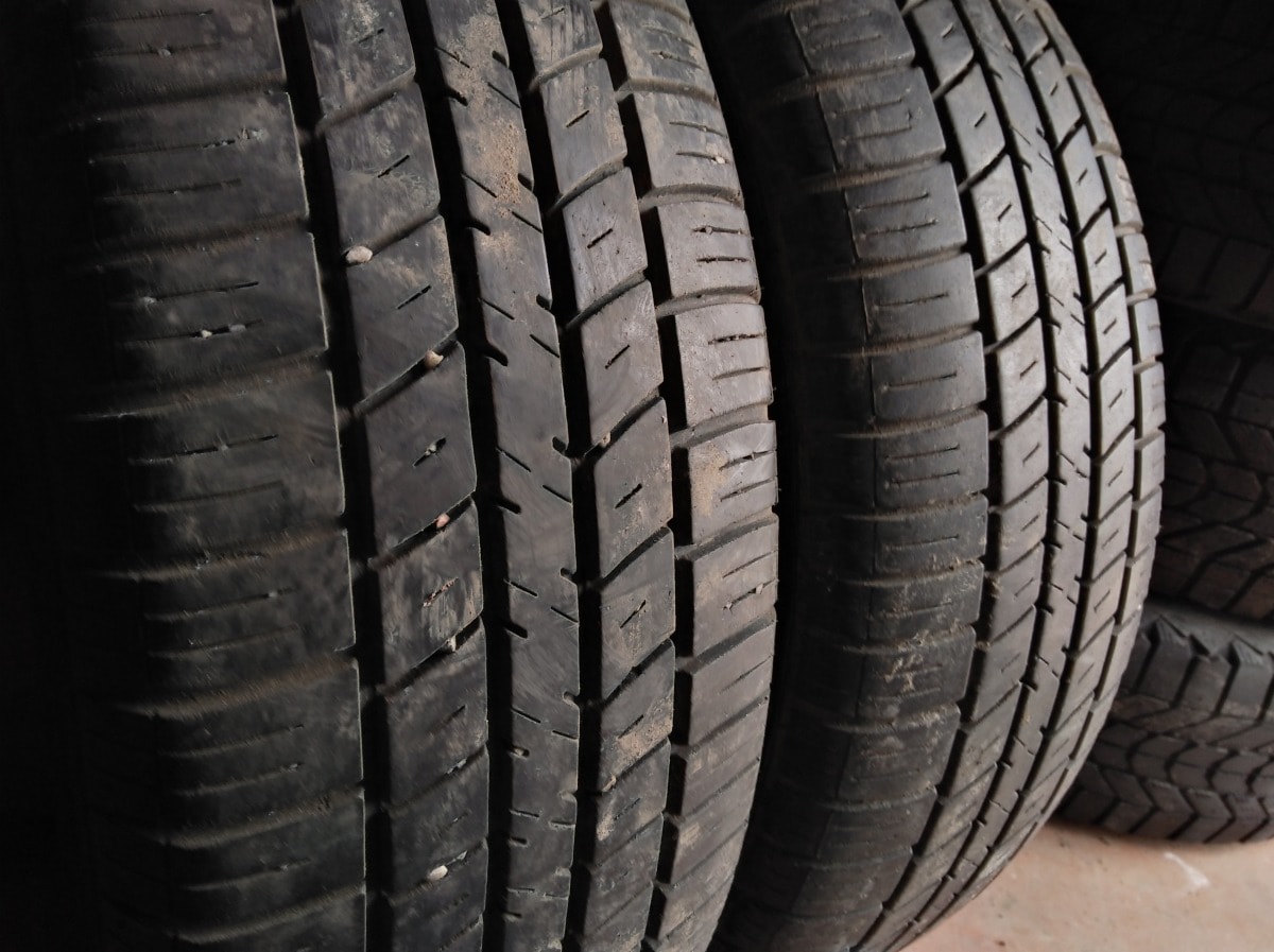 Вживані шини з Європи Bridgstone B330 195/70 R 15