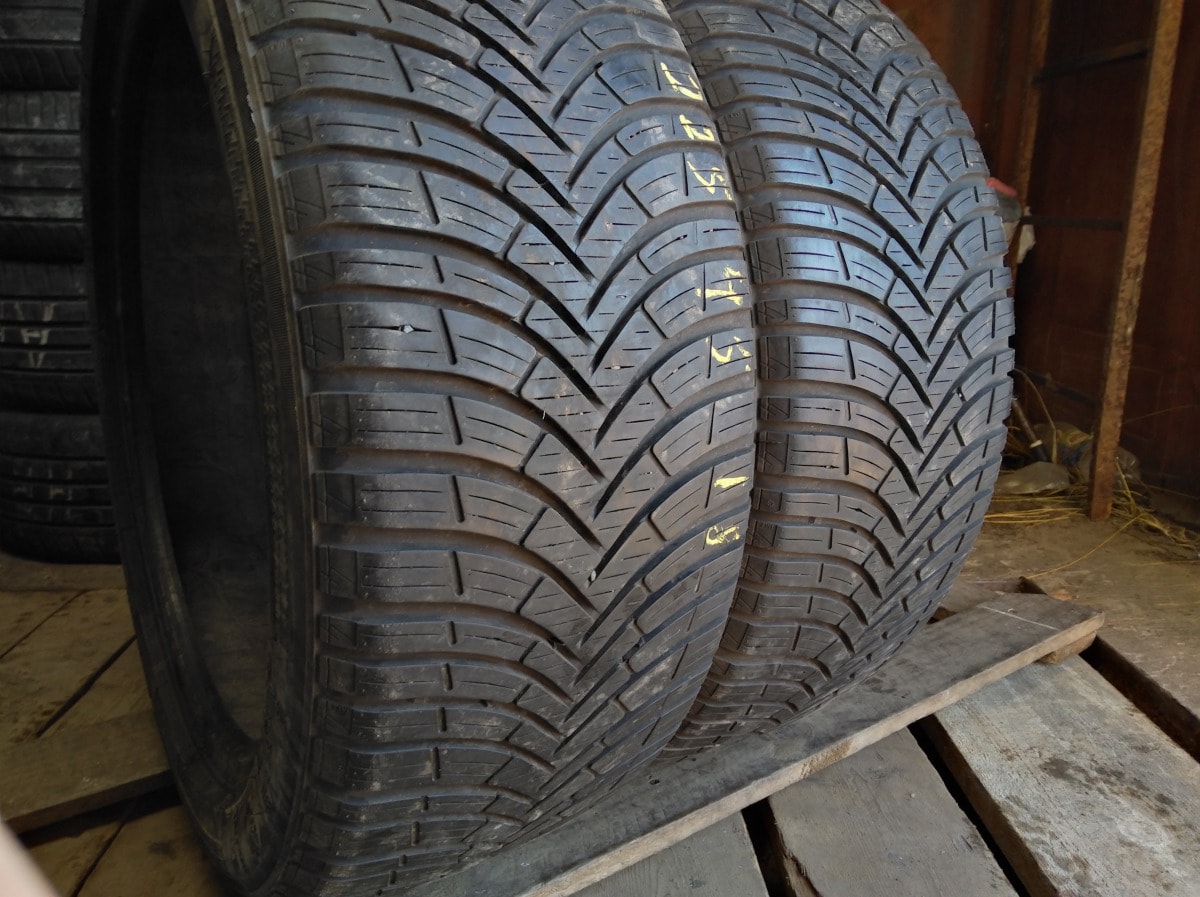 Вживані шини з Європи Kleber Quadraxer 2 225/45 R 18