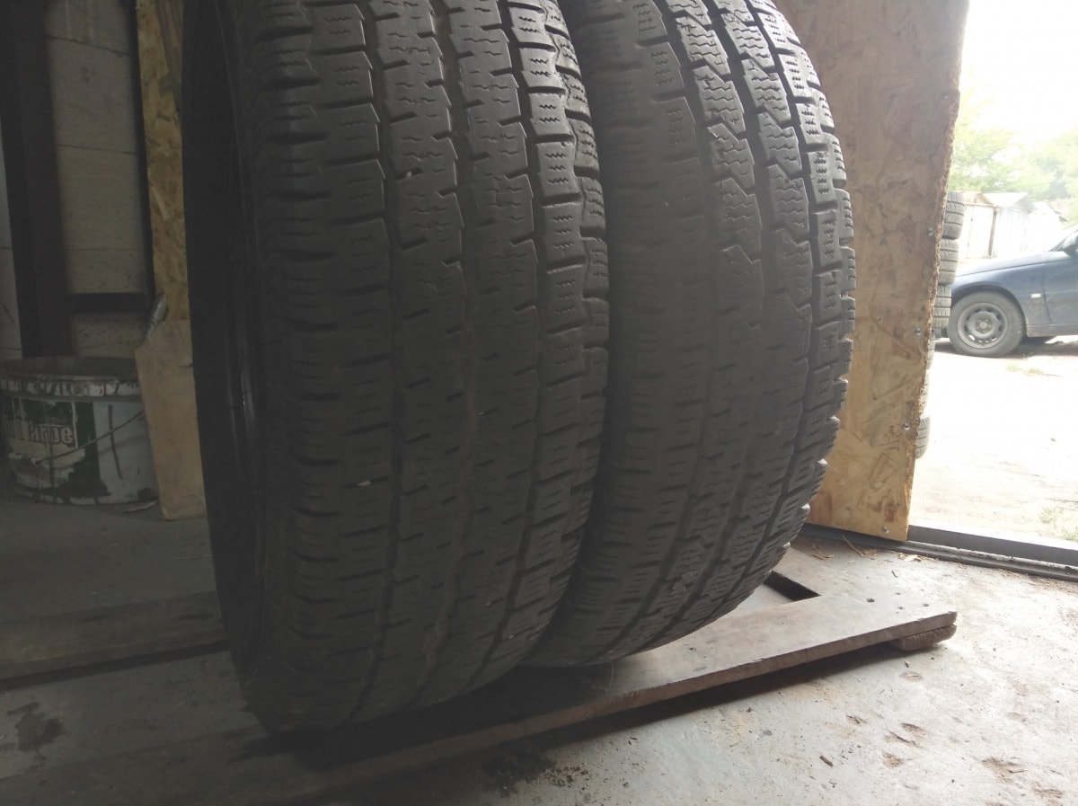 Вживані шини з Європи Continental Vanco four Season 2 225/75 R 16C