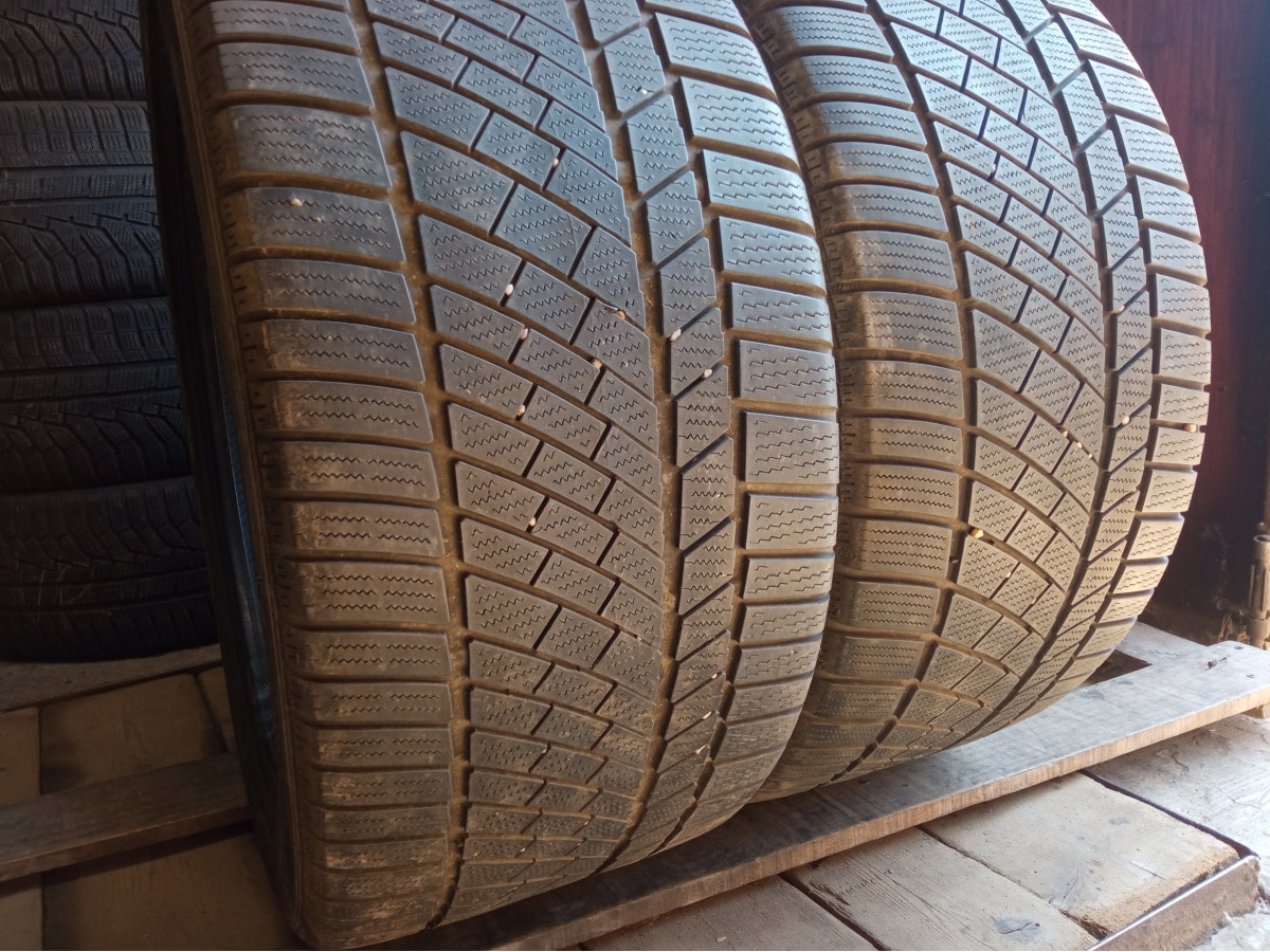 Вживані шини з Європи Continental Winter Contact TS 830P 275/40 R 19