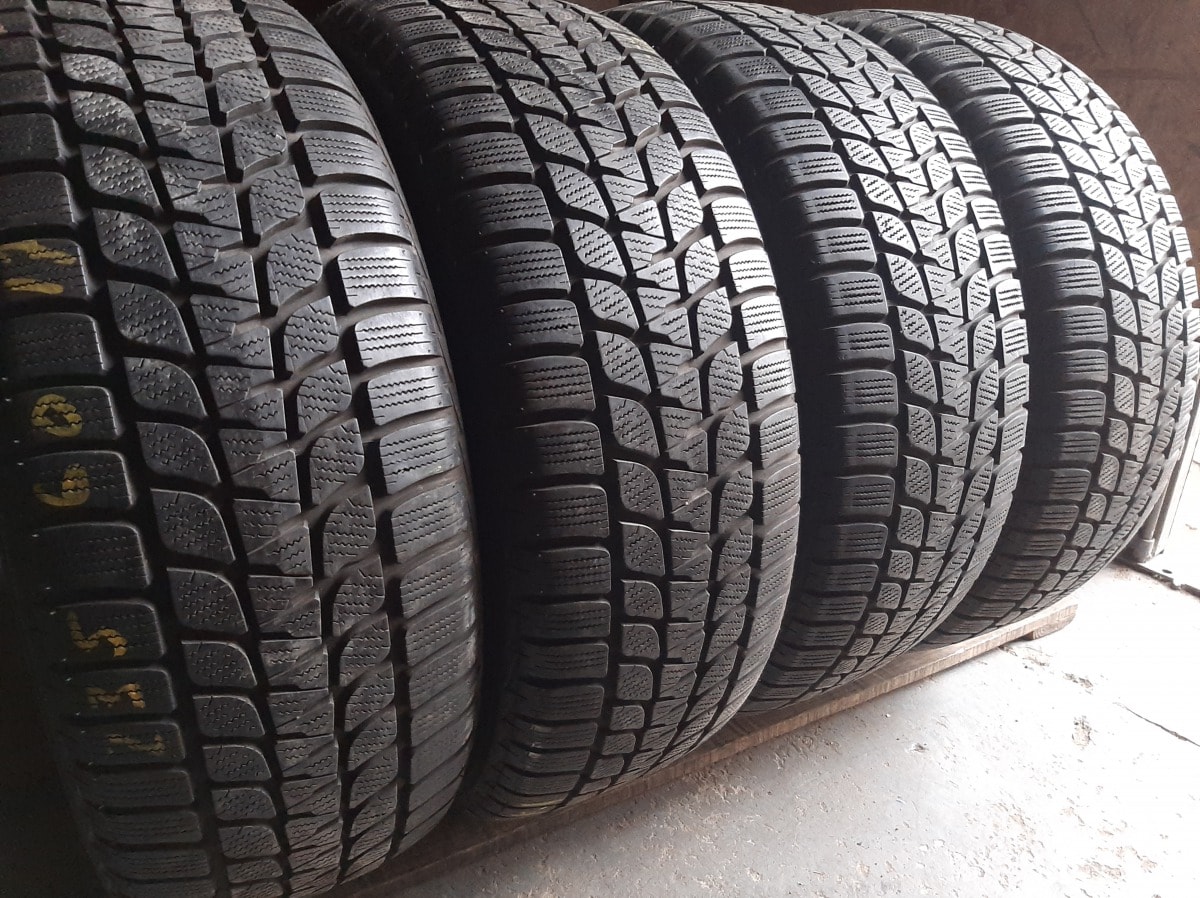 Вживані шини з Європи Bridgestone Blizzak LM-25 4x4 235/60 R 17