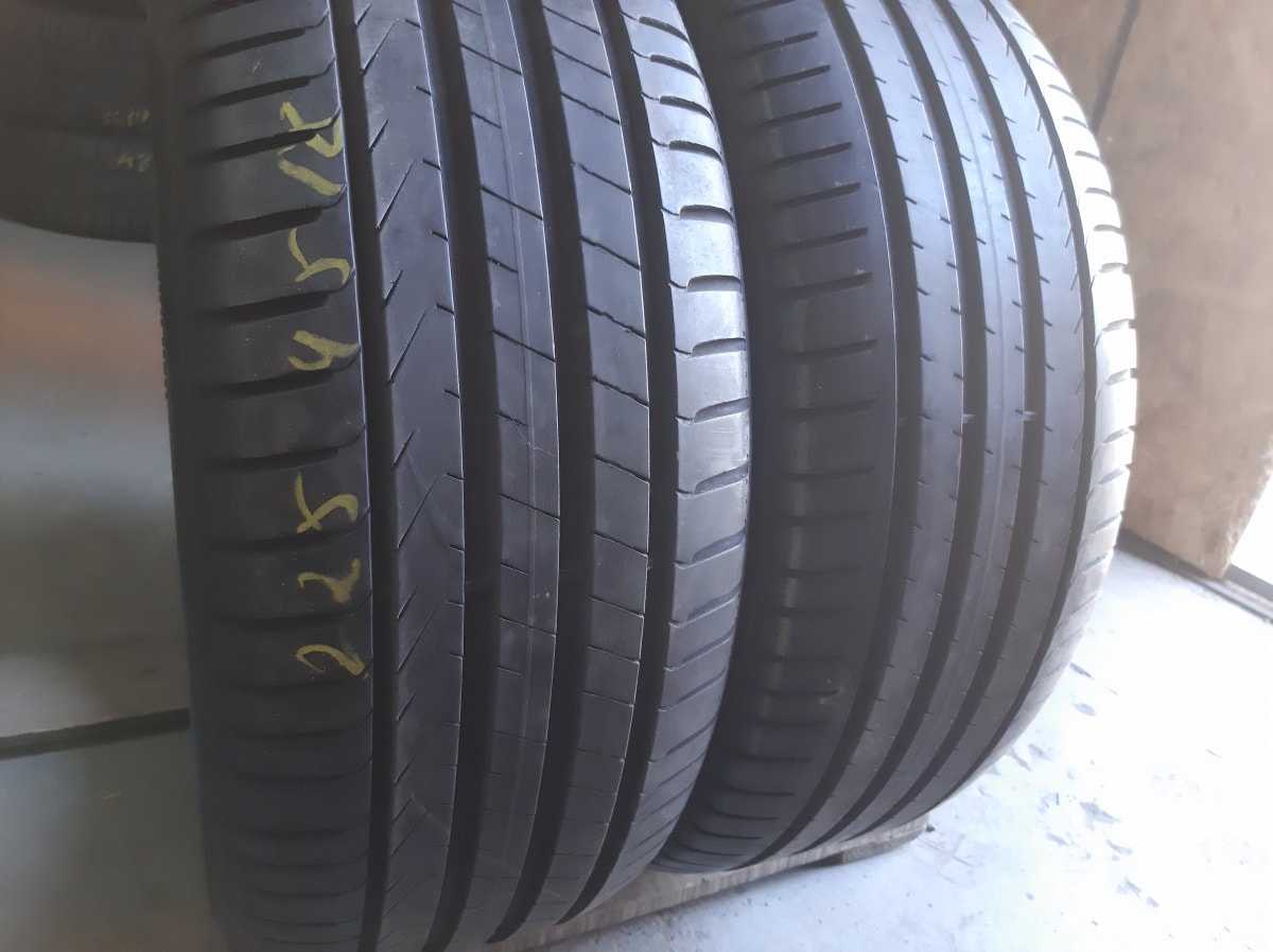 Вживані шини з Європи Pirelli Cinturato P7 225/45 R 18