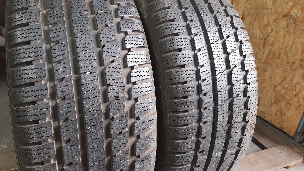 Вживані шини з Європи Kumho I Zen KW 27 assumetric 235/45 R 18